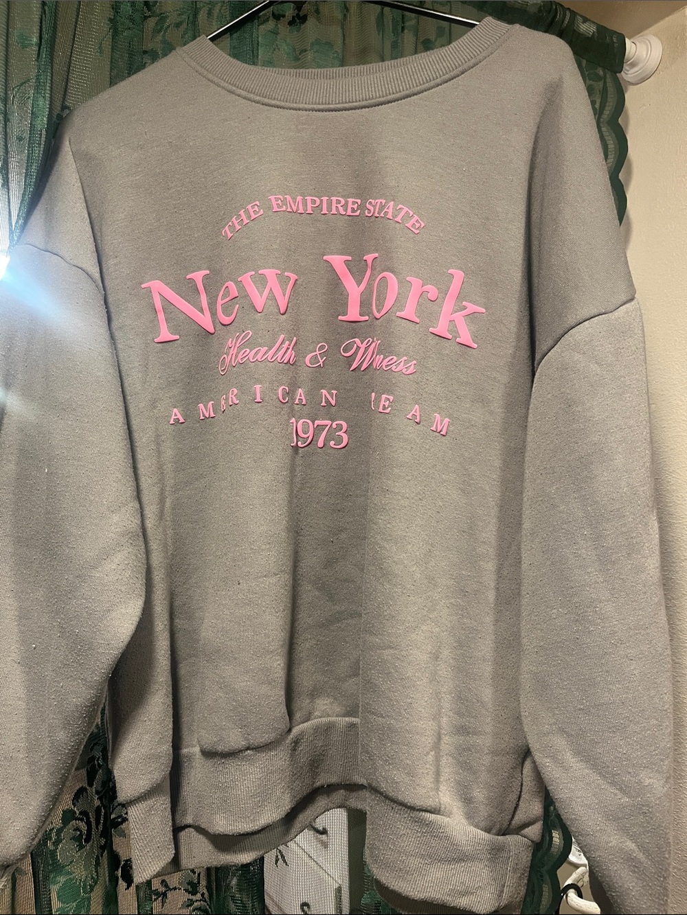 Unknown brand Gray Crewneck Sweater with Pink "New York" Logo